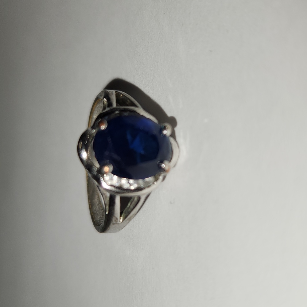 Sapphire Ring